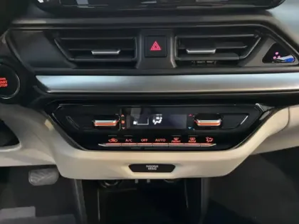 Photo 13 Suzuki Swift  1.2 Hybrid 83ch Pack Auto