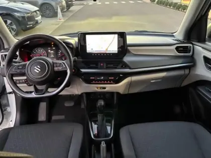 Photo 9 Suzuki Swift  1.2 Hybrid 83ch Pack Auto