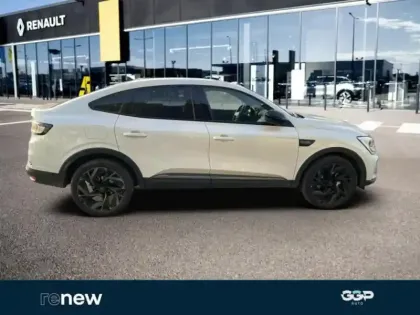 Photo 6 Renault Arkana  1.6 E-Tech 145ch full hybrid esprit Alpine -25