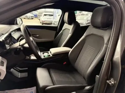 Photo 8 Ford Explorer  286ch Extended Range 77kWh Pack Premium RWD