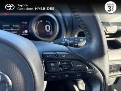 Photo 42 Toyota Yaris  116h Design 5p MY22