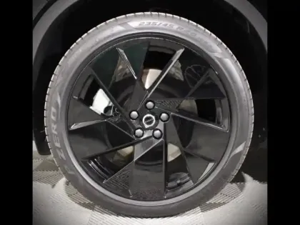 Photo 5 Volvo Ec40  Single 238ch Black Edition