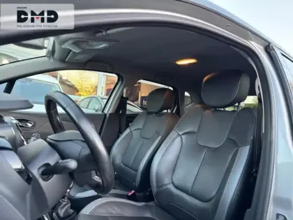 Photo 8 Renault Captur  1.5 dCi 110ch Stop&Start energy Intens Euro6 2016