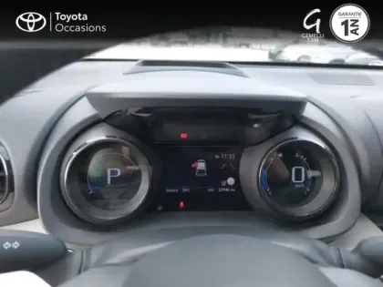 Photo 13 Toyota Yaris  116h Iconic 5p MY22