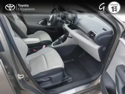 Photo 5 Toyota Yaris  116h Iconic 5p MY22