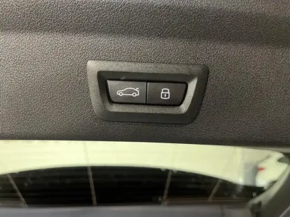 Photo 10 BMW Serie 1 Série 1 120A 170ch M Sport DKG7