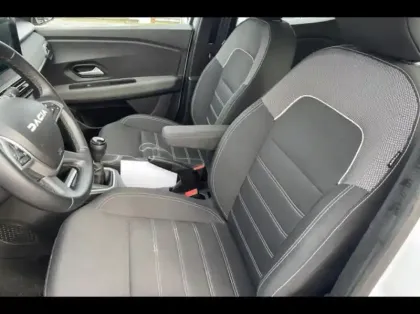 Photo 9 Dacia Sandero  1.0 TCe 90ch Expression -24