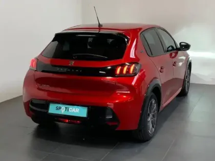 Photo 6 Peugeot 208  e- 136ch Allure