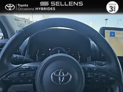 Photo 12 Toyota Yaris  116h Design 5p MC24