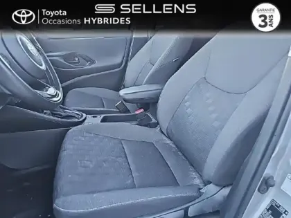 Photo 10 Toyota Yaris  116h Design 5p MC24