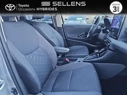 Photo 5 Toyota Yaris  116h Design 5p MC24