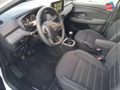 Photo 14 Dacia Jogger  1.0 ECO-G 100ch Confort 7 places