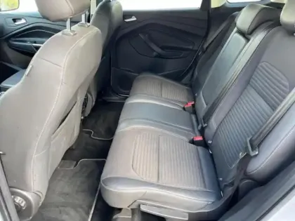 Photo 7 Ford Kuga  1.5 EcoBoost 150ch Stop&Start Titanium 4x2 Euro6.2