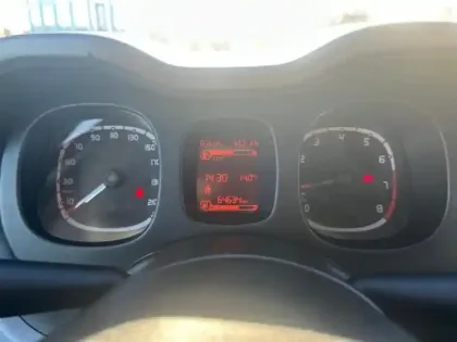 Photo 45 Fiat Panda  1.0 70ch BSG S&S City Cross