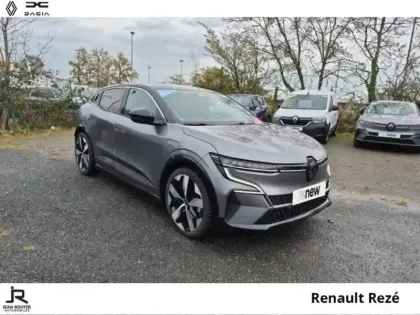 Photo 1 Renault Megane  E-Tech Electric EV60 220ch Techno optimum charge -B