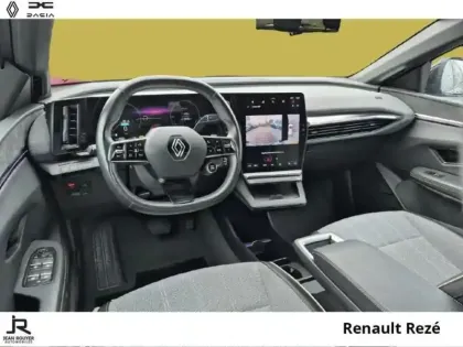 Photo 34 Renault Megane  E-Tech Electric EV60 220ch Techno optimum charge -B