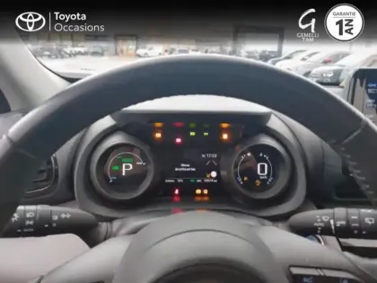 Photo 13 Toyota Yaris  Cross 116h Dynamic MY22