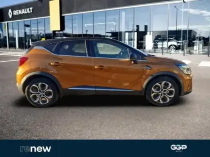 Photo 6 Renault Captur  1.6 E-Tech hybride rechargeable 160ch Intens -21