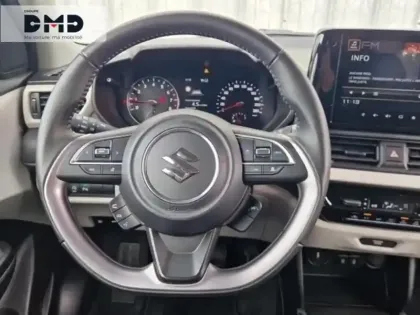 Photo 6 Suzuki Swift  1.2 Hybrid 83ch Privilège