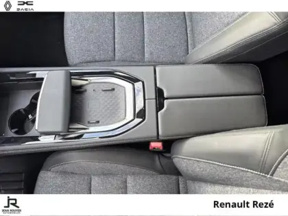 Photo 28 Renault Rafale  1.2 E-Tech full hybrid 200ch Techno