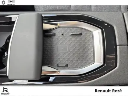 Photo 29 Renault Rafale  1.2 E-Tech full hybrid 200ch Techno