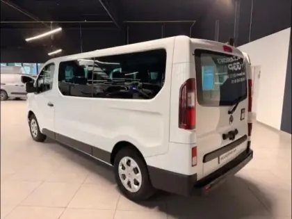 Photo 6 Renault Trafic  Combi L2 2.0 Blue dCi 150ch S&S Intens 9 places