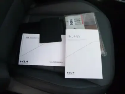 Photo 12 Kia Niro  1.6 GDi 138ch HEV Premium DCT6