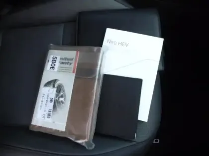 Photo 11 Kia Niro  1.6 GDi 138ch HEV Premium DCT6