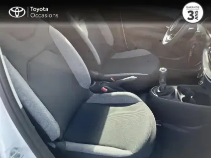 Photo 5 Toyota Aygo  X 1.0 VVT-i 72ch Dynamic