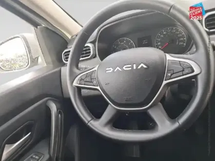 Photo 11 Dacia Duster  1.5 Blue dCi 115ch  Journey + 4x2