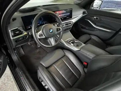 Photo 18 BMW Serie 3 Série 3 Touring 318iA 156ch M Sport