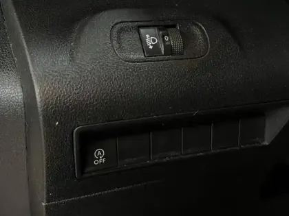 Photo 12 Peugeot Partner  Standard 650kg BlueHDi 75ch Premium 4cv (9999?ht)