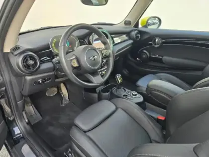 Photo 5 Mini Mini  Cooper SE 184ch Edition Premium Plus BVA 5CV