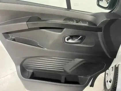 Photo 10 Renault Trafic  Combi L2 2.0 Blue dCi 150ch S&S Intens 9 places