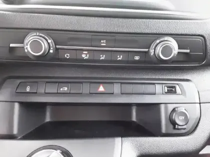 Photo 20 Citroën Jumpy  FGN M BLUEHDI 145 S&S EAT8