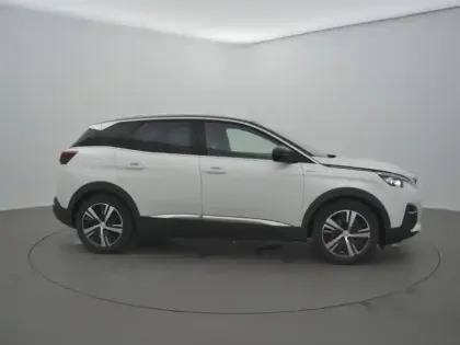 Photo 40 Peugeot 3008  Hybrid 225 e-EAT8