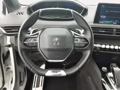 Photo 8 Peugeot 3008  Hybrid 225 e-EAT8