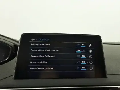 Photo 67 Peugeot 3008  Hybrid 225 e-EAT8