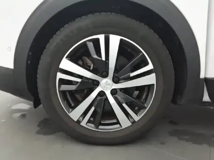 Photo 49 Peugeot 3008  Hybrid 225 e-EAT8