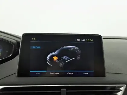 Photo 33 Peugeot 3008  Hybrid 225 e-EAT8