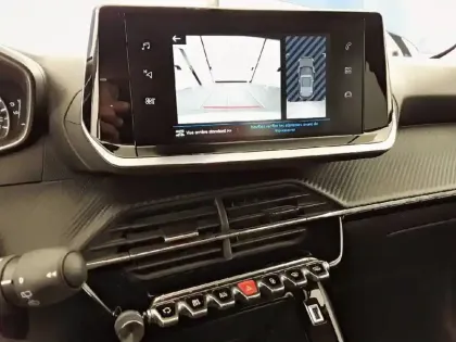 Photo 17 Peugeot 2008  BlueHDi 110 S&S BVM6