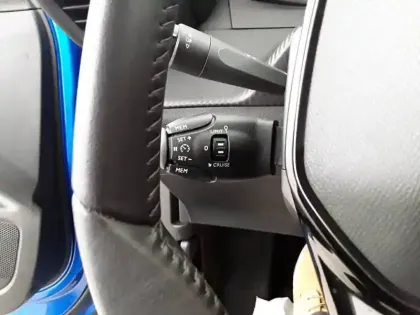 Photo 22 Peugeot 2008  BlueHDi 110 S&S BVM6