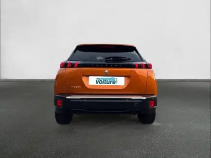 Photo 4 Peugeot 2008  PureTech 100 S&S BVM6