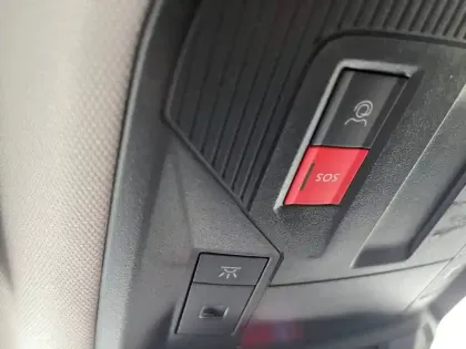 Photo 89 Peugeot 308  Hybrid 145 e-DCS6