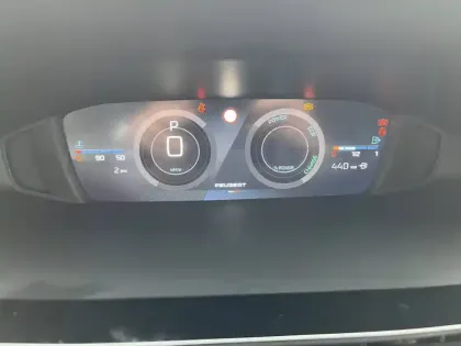 Photo 16 Peugeot 308  Hybrid 145 e-DCS6