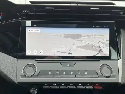 Photo 17 Peugeot 308  Hybrid 145 e-DCS6