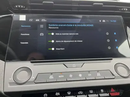 Photo 22 Peugeot 308  Hybrid 145 e-DCS6