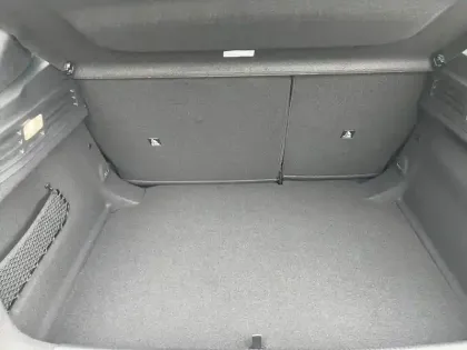 Photo 76 Peugeot 308  Hybrid 145 e-DCS6