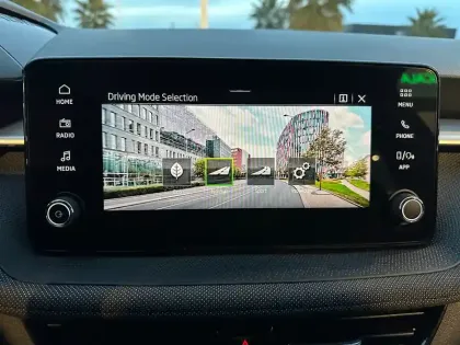 Photo 28 Skoda Fabia Gén. IV Ph1 Evo Selection 5