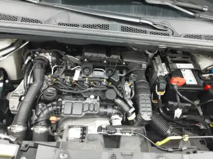 Photo 14 Peugeot Partner  FOURGON M 650 KG BLUEHDI 100 S&S BVM6